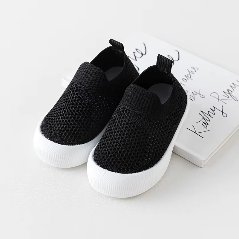 Sockenschuhe – Weich, flexibel, ideal für erste Schritte