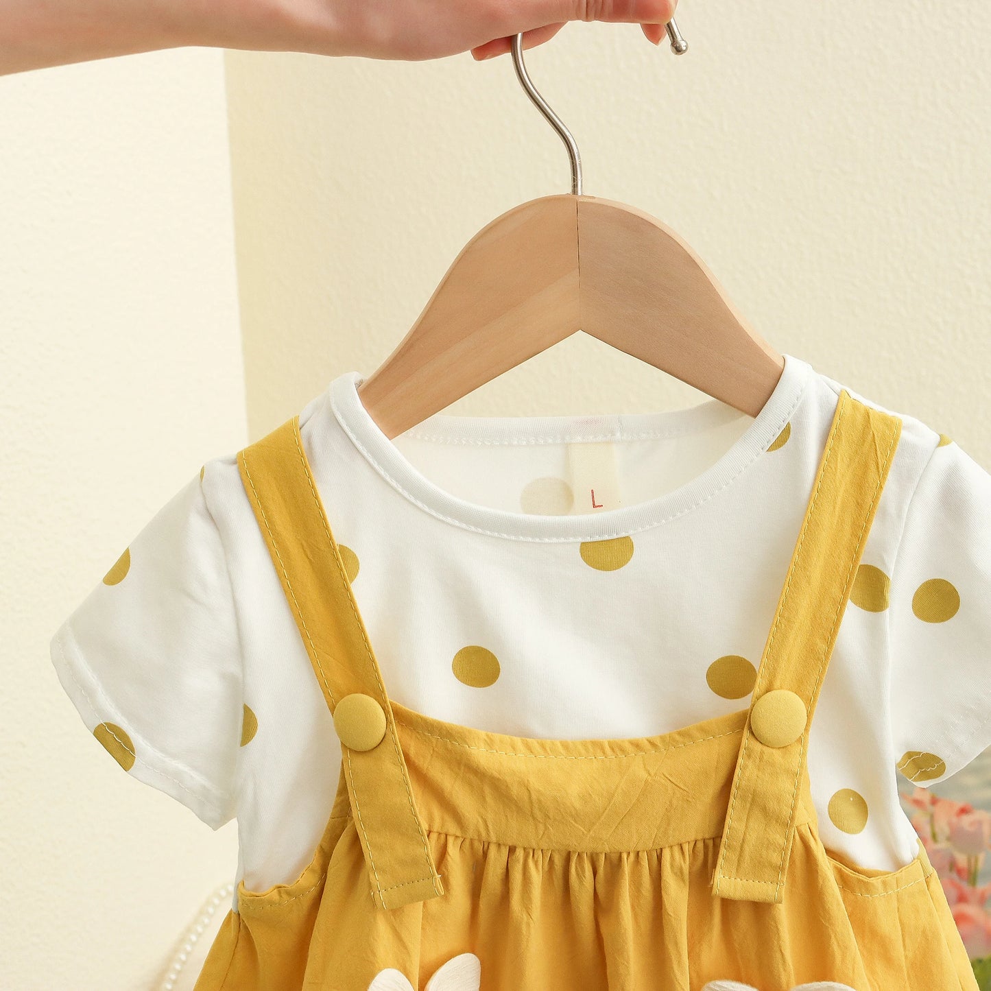 Pünktchen und Schleifchen Kleid