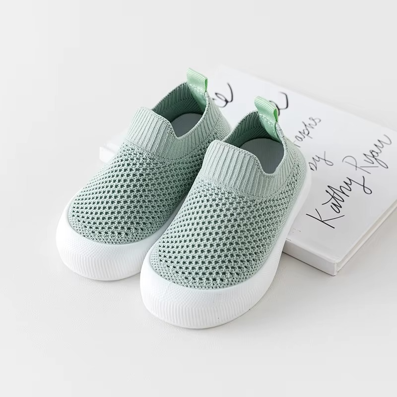 Sockenschuhe – Weich, flexibel, ideal für erste Schritte