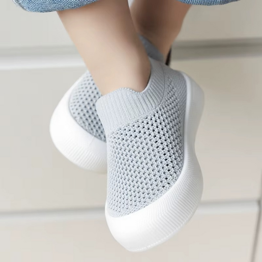 Sockenschuhe – Weich, flexibel, ideal für erste Schritte