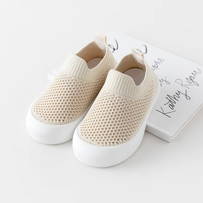 Sockenschuhe – Weich, flexibel, ideal für erste Schritte